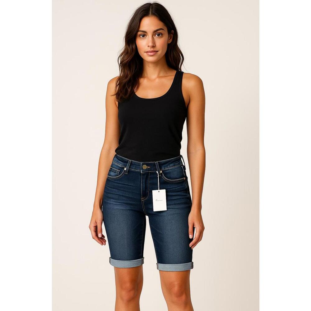 KanCan Los Angeles Dark Wash Denim Bermuda Shorts NWT Size 5 26